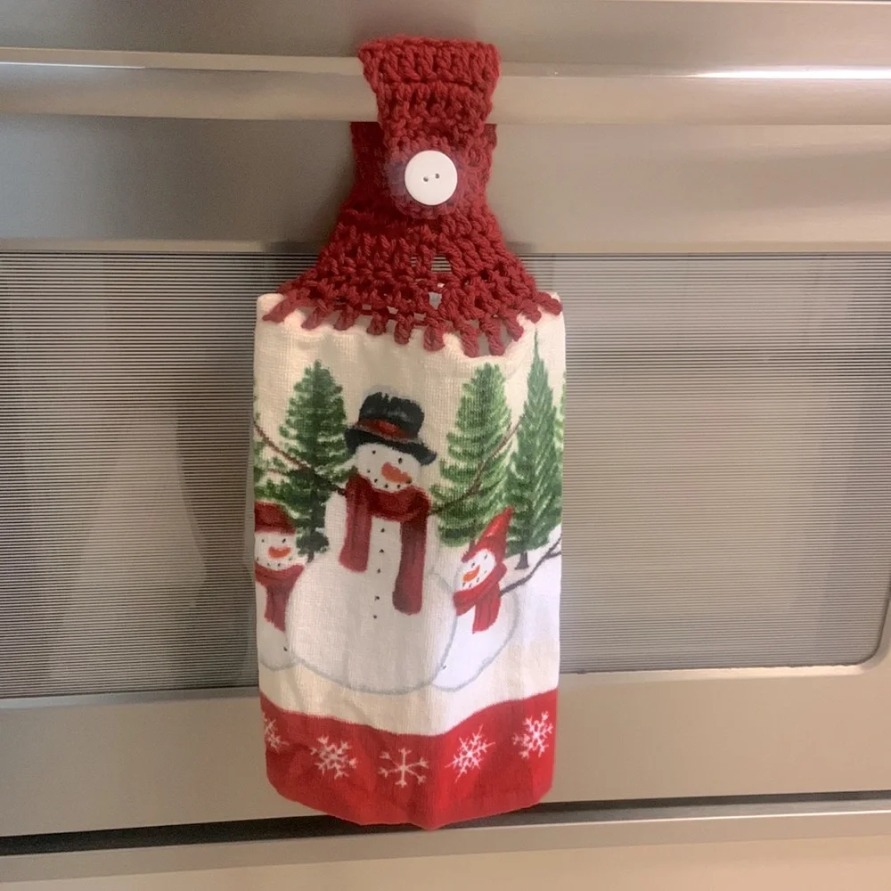 Hand Crafted  Snowmen Crochet Top Hanging Kitchen Dish or Bathroom Hand Towel - Picture 6 of 6